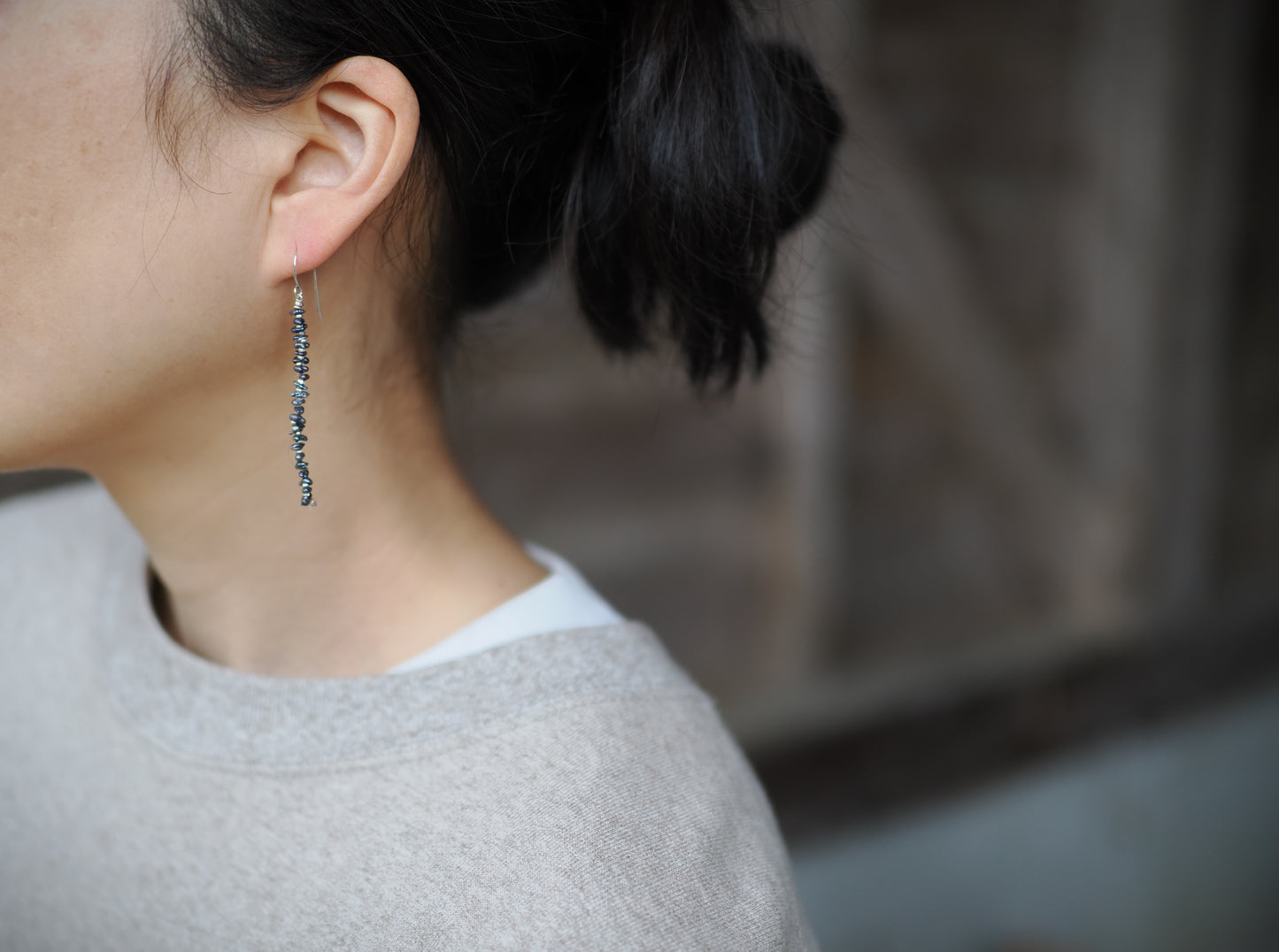 'black pearl & silver' hooks