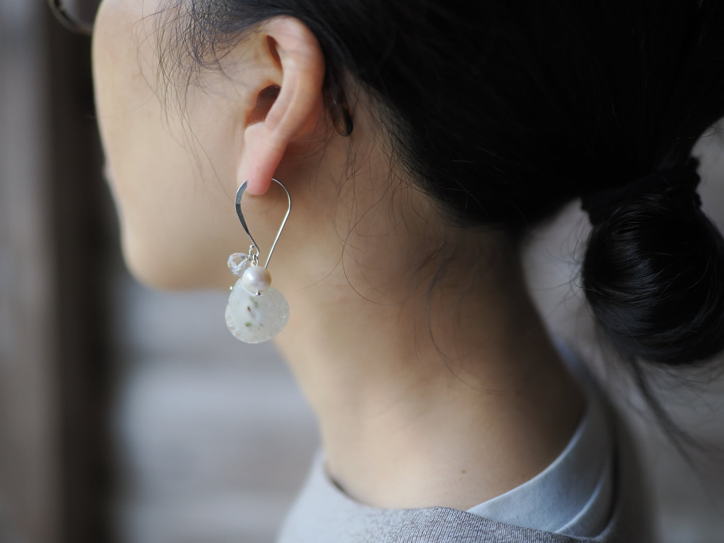 -Solar quartz- large hooks