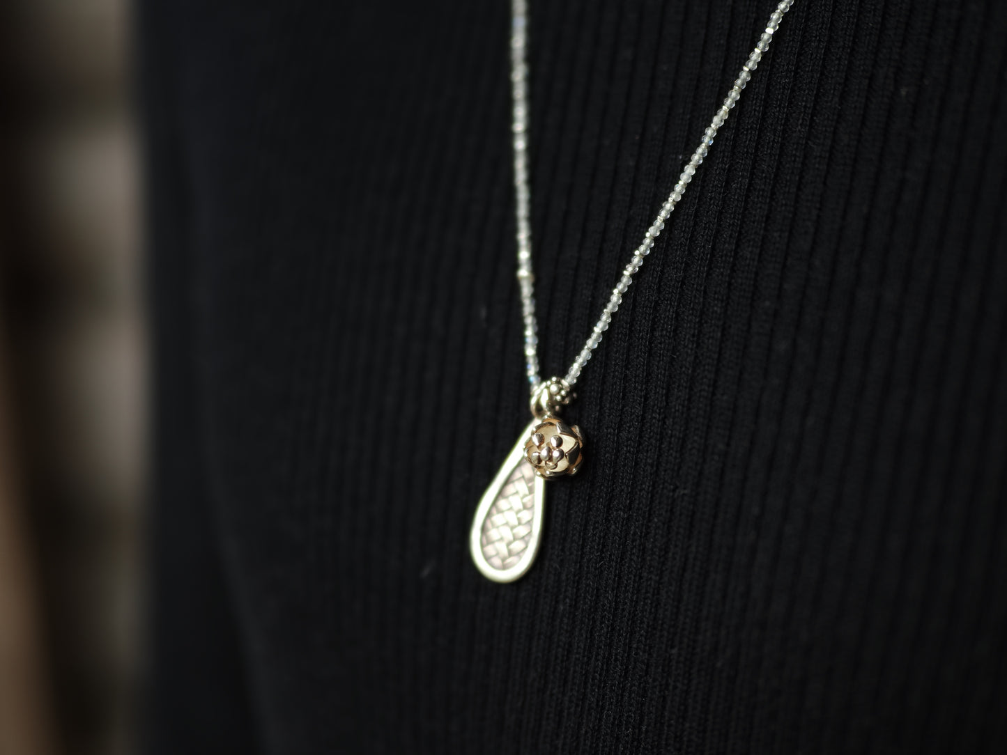 -Karensilver- labradorite・silver