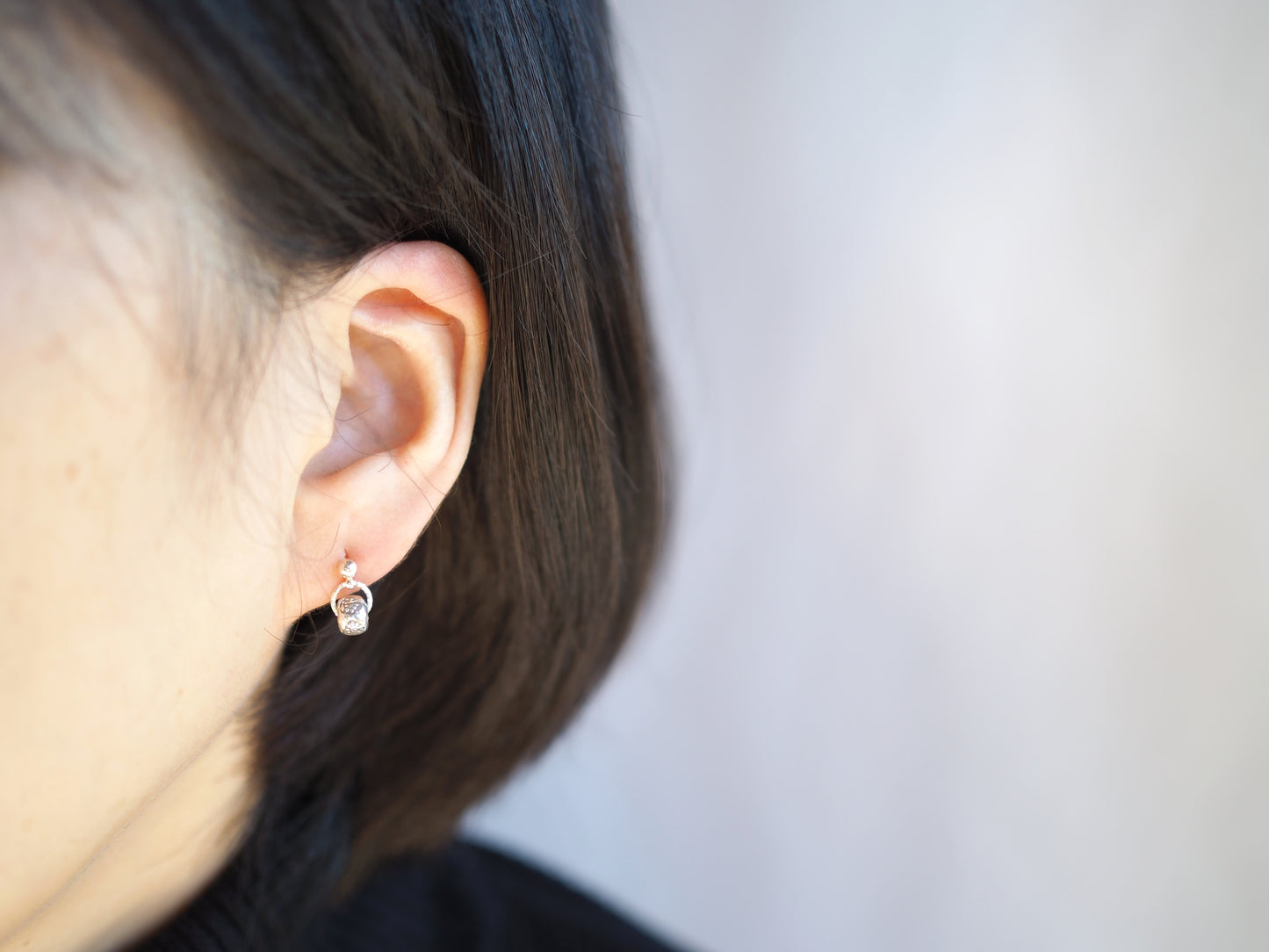 一粒シルバー スタッドピアス