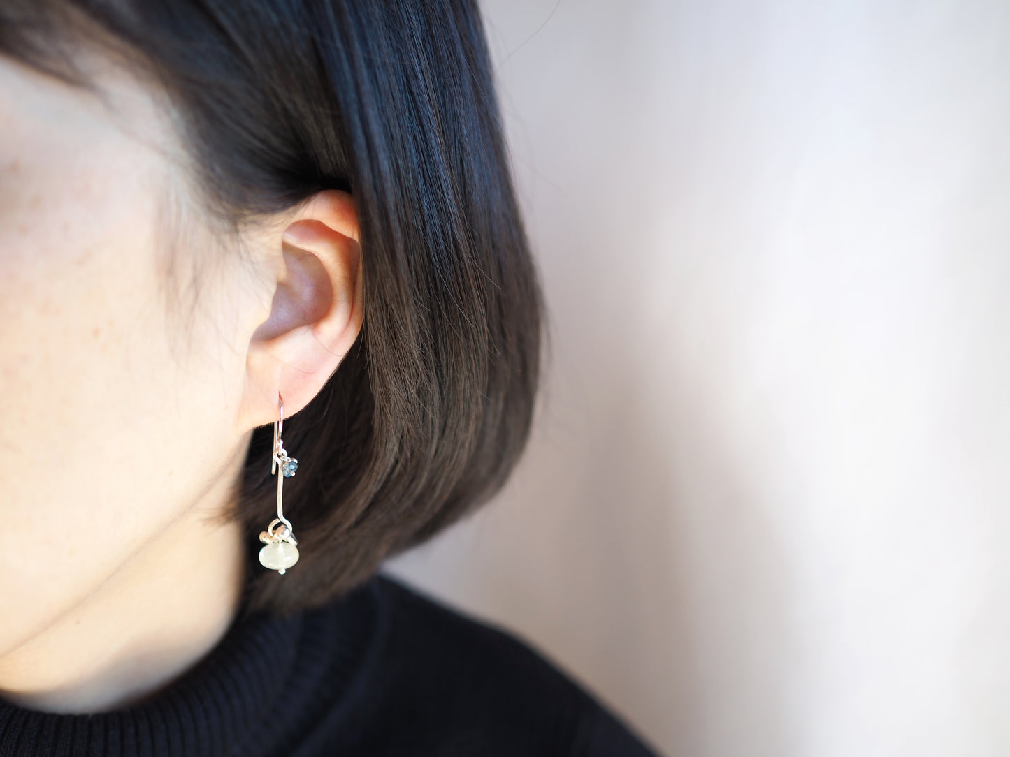 -Libyan grass・Kyanite- pierce