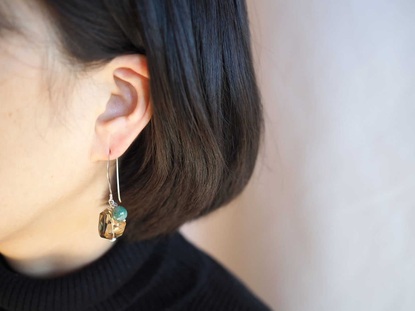 啤酒石英 x 翡翠耳环“Massive”