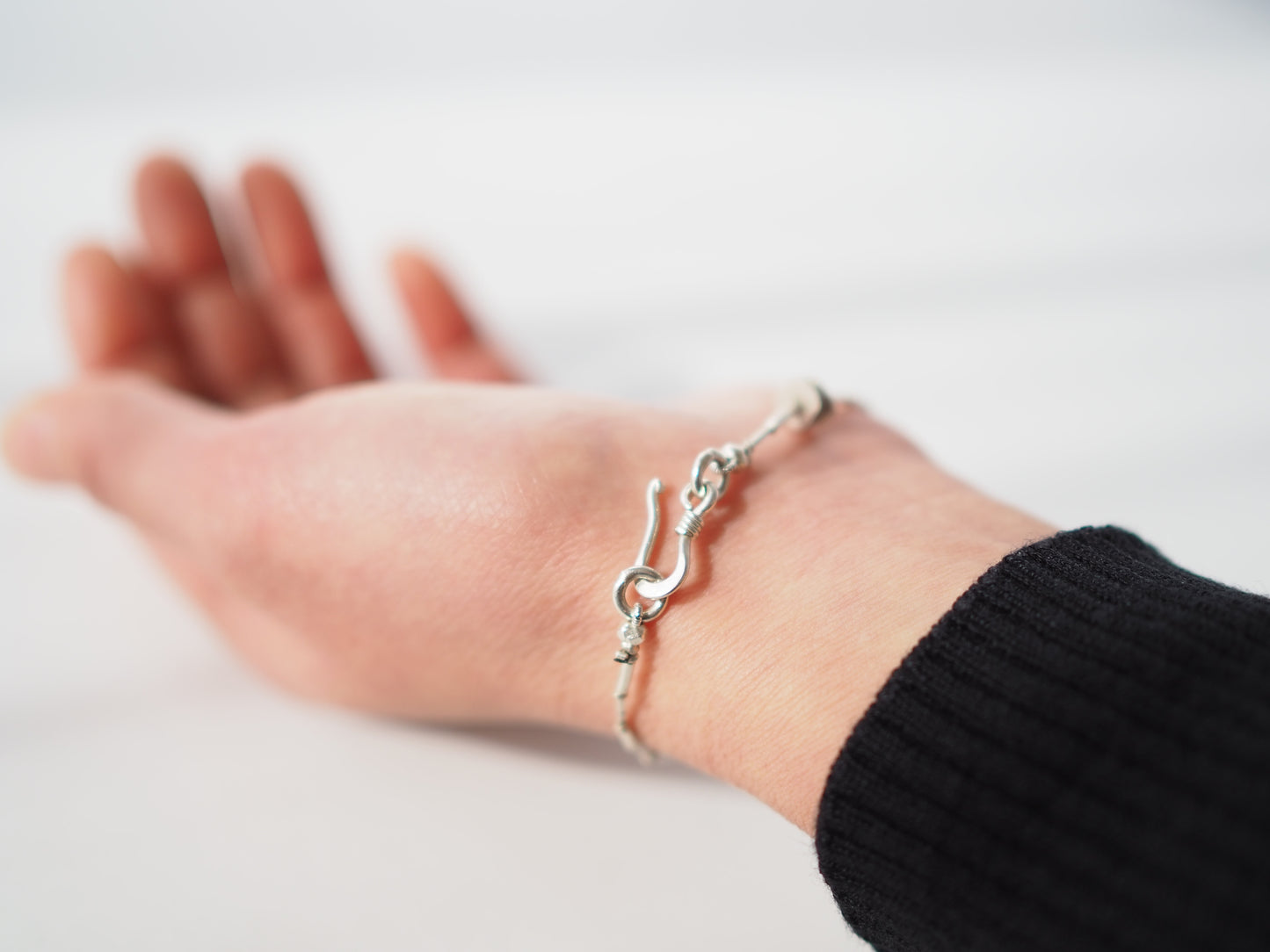 Fusa Nari Silver Pearl Karen Silver Bracelet