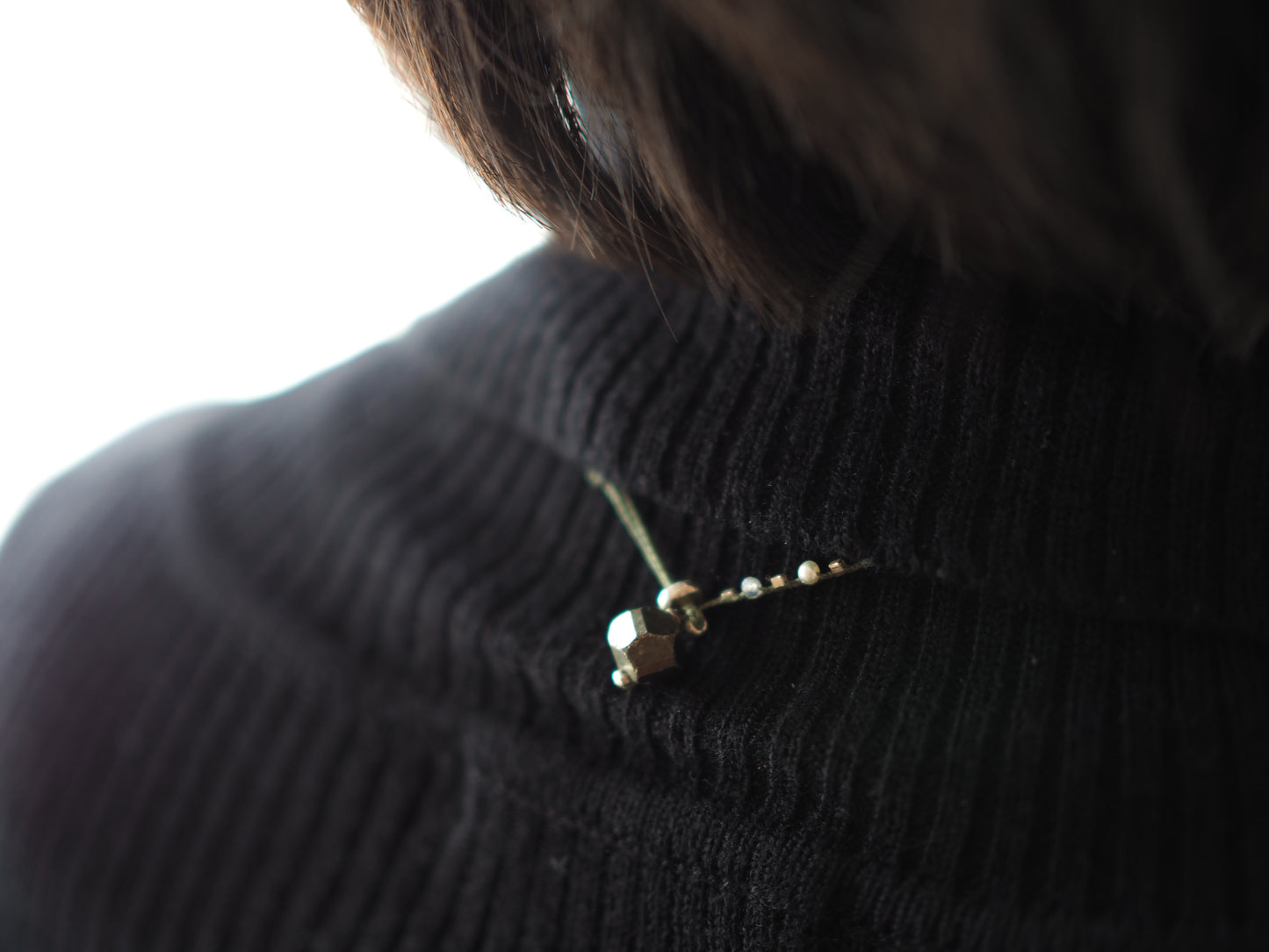 “植物”魅力拉长石锆石编织长吊坠