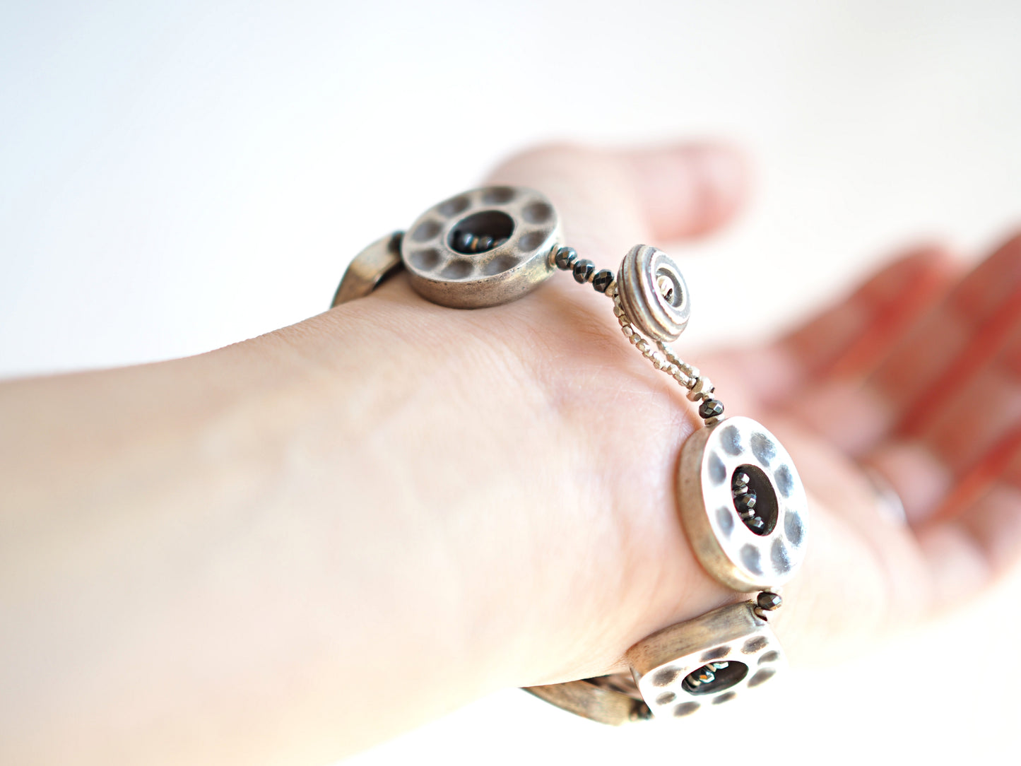 【シルバー_ヘマタイト】 ブレスレット