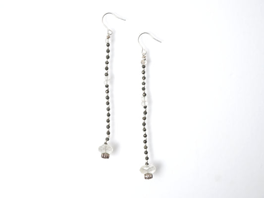 -Quartz- pyrite・silver hooks