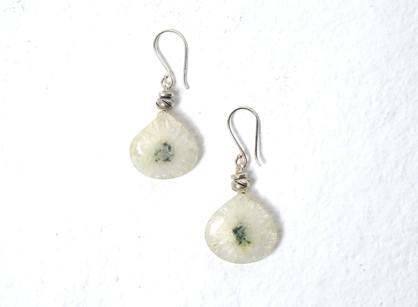 -Solar quartz- hooks