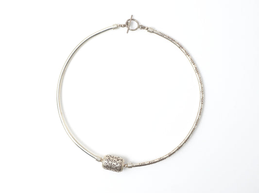 -Karensilver- long tube choker