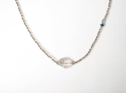 -Herkimer diamond- 'sapphire・emerald・scapolite' silver