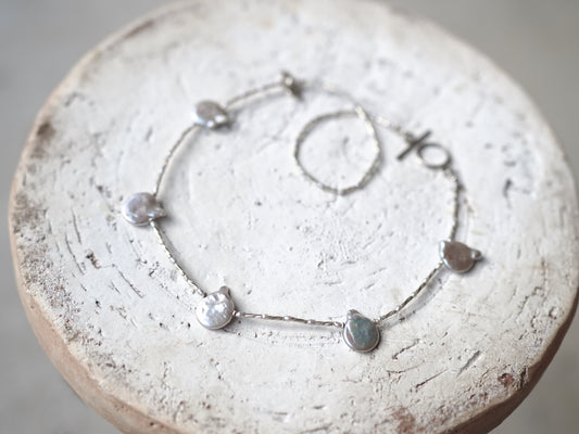 -Silver pearl- silver choker