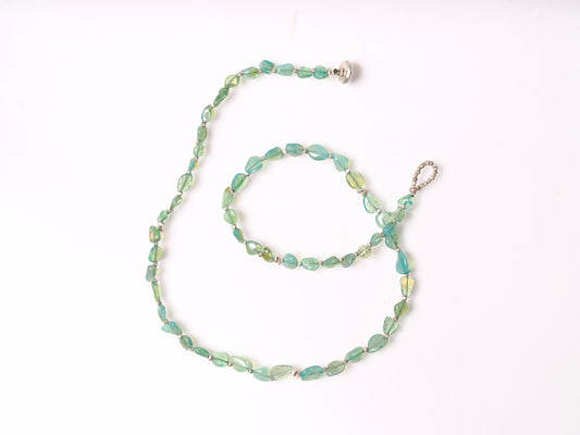 -Green opal- choker