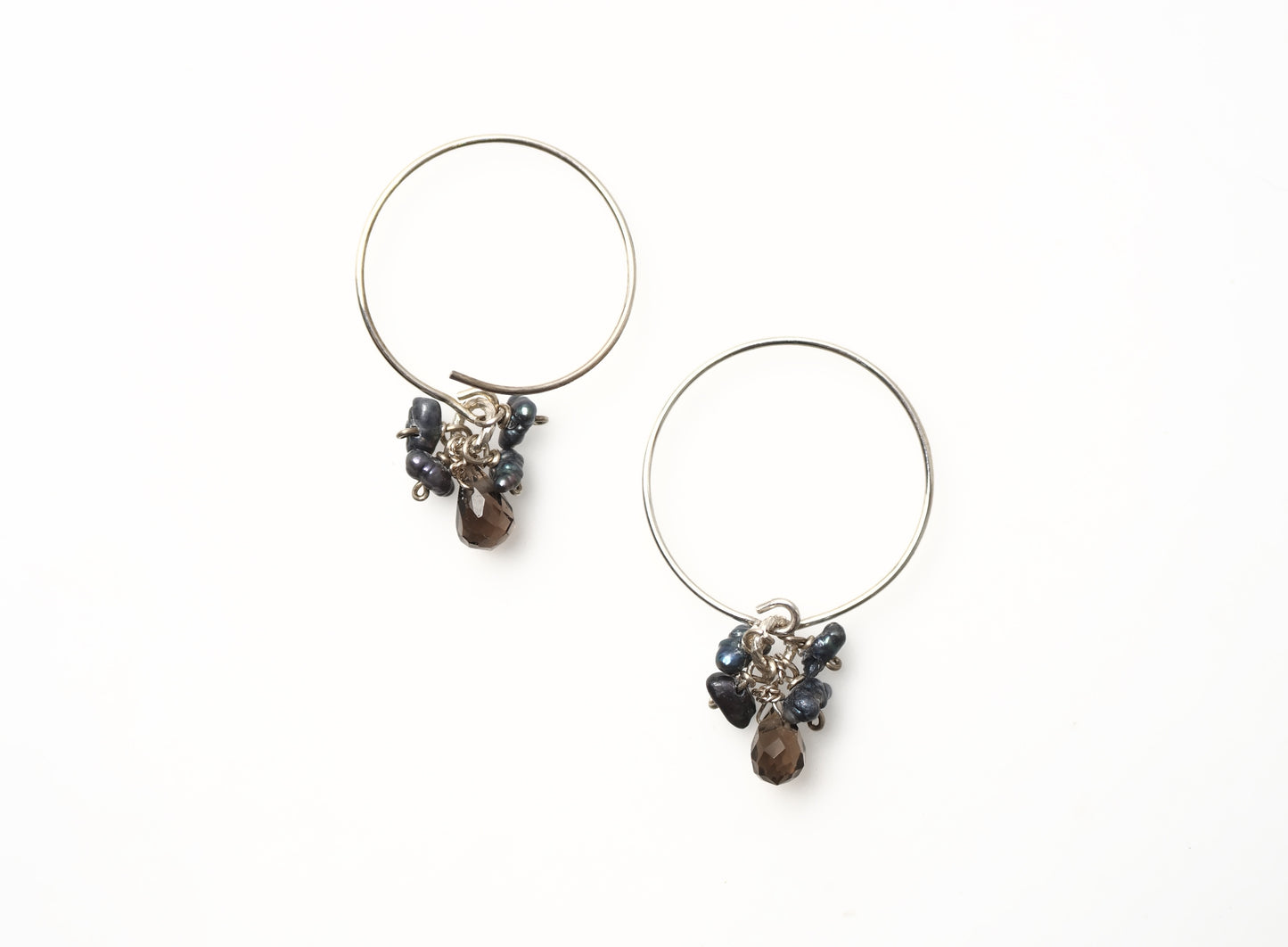 -Smoky quartz・Black pearl- hoops
