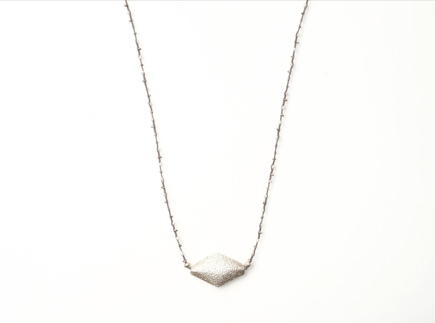 -Glitter silver- 'silver・pearl' braid