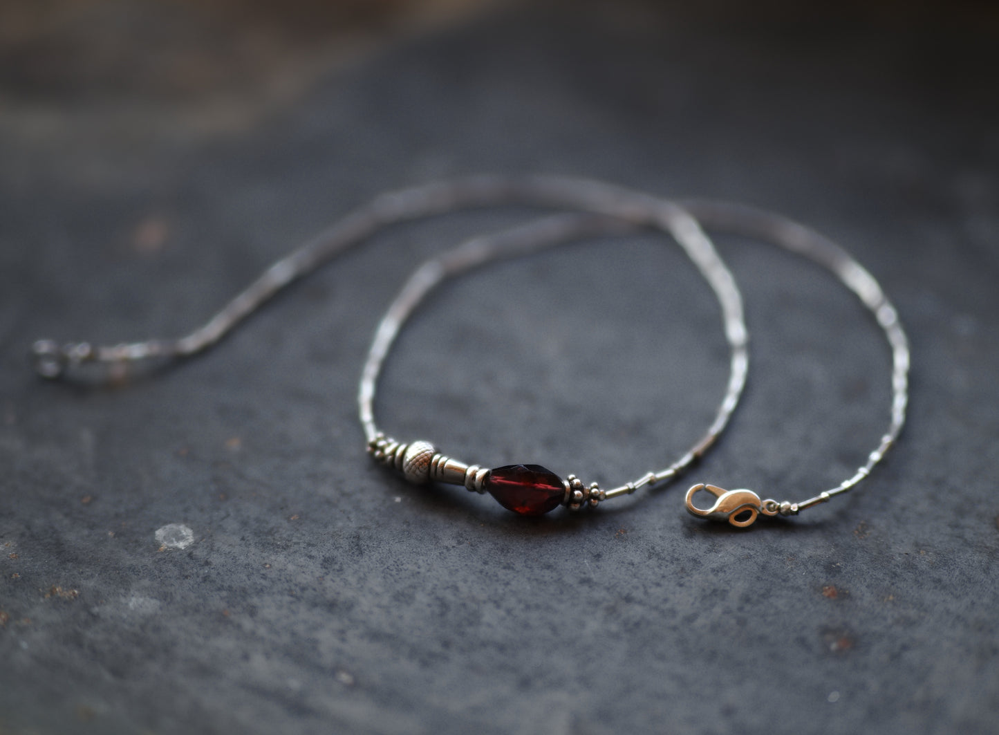-Garnet・India silver- silver choker