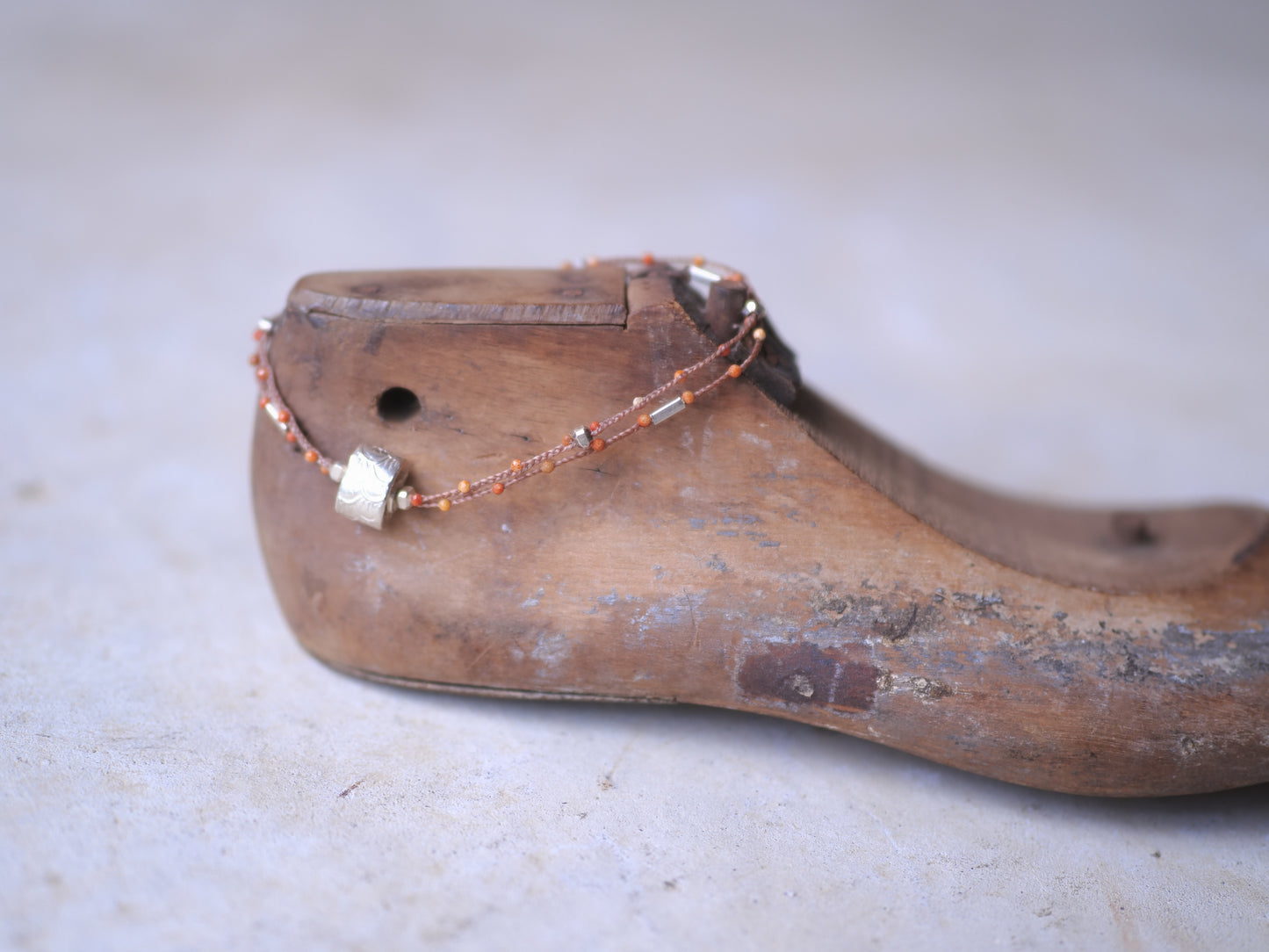 -Karensilver- 2line code anklet