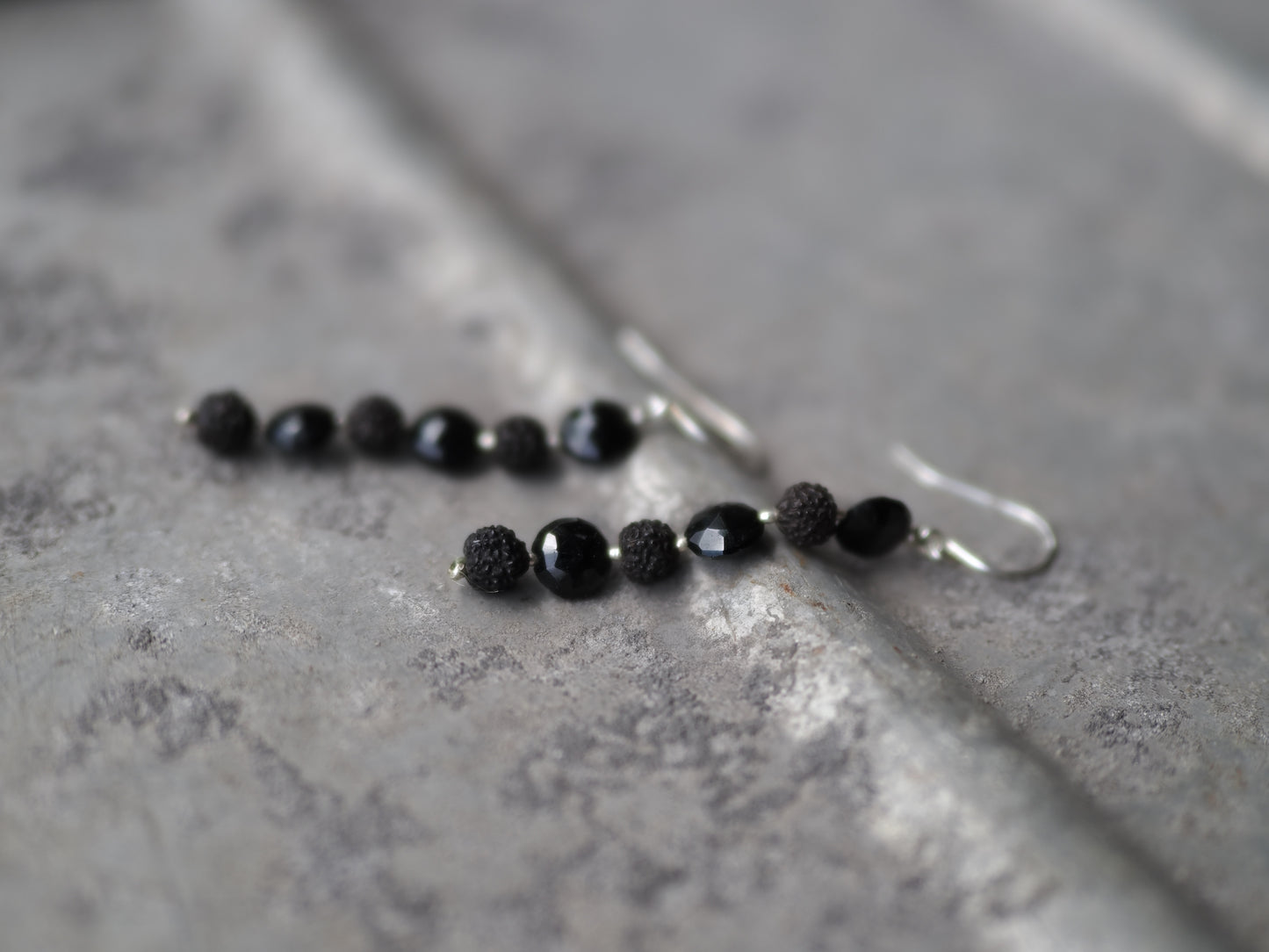-Black tourmaline・Black Rudraksha- hooks