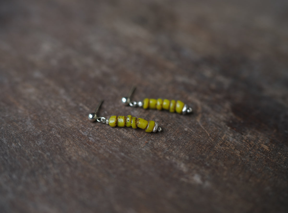 -Bonda beads 'yellow'- studs