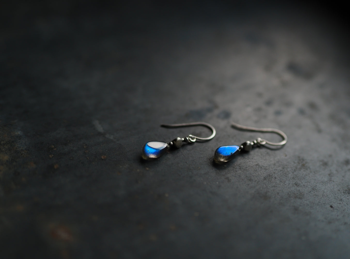 <MTO> -Labradorite- hooks