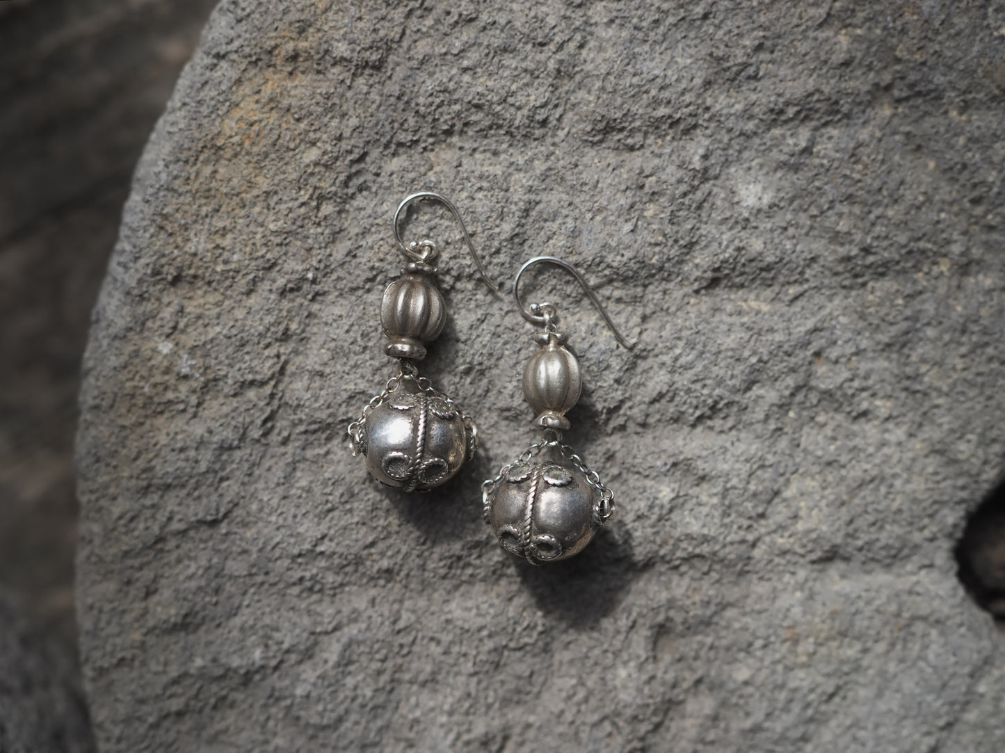 -Afgan silver- hooks