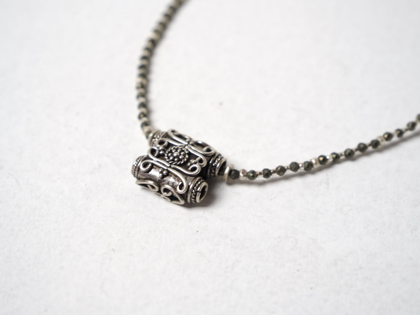 -India silver- 'pyrite・silver'