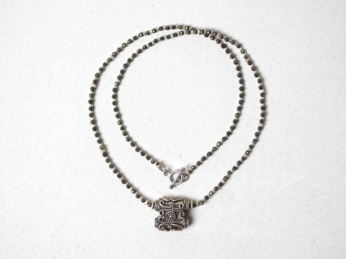 -India silver- 'pyrite・silver'