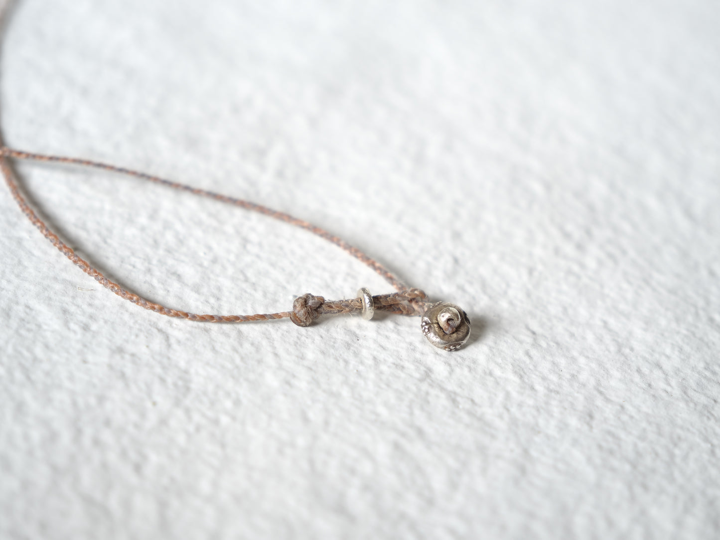 -Kyanite- code pendant