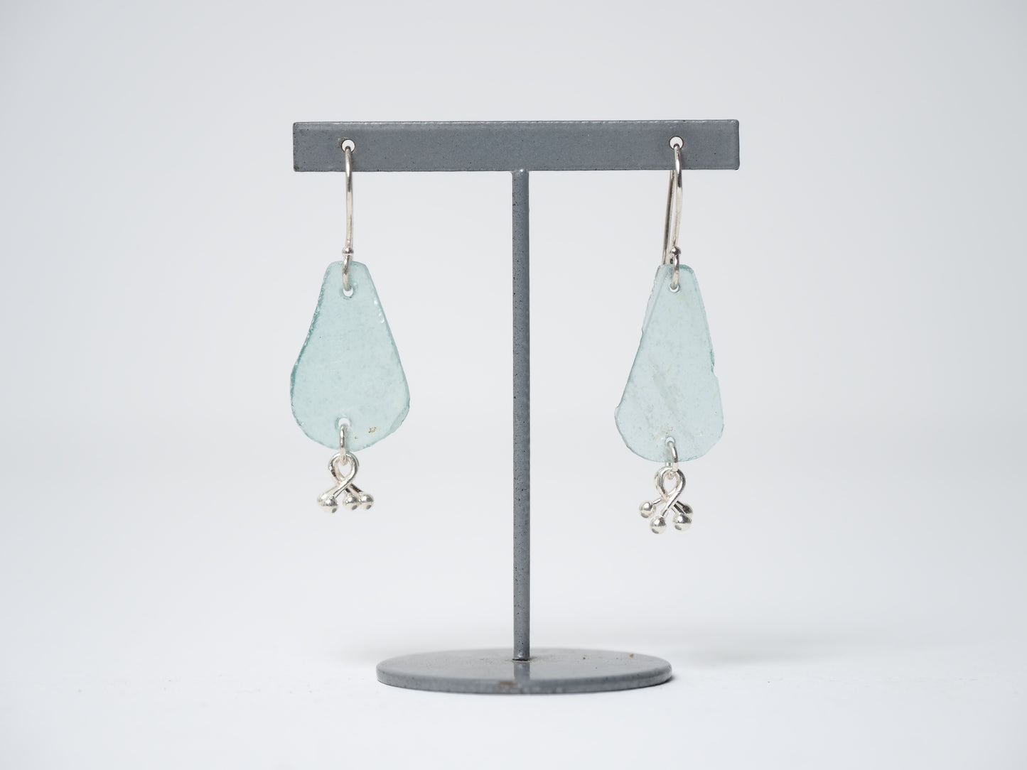 -Roman glass- hooks