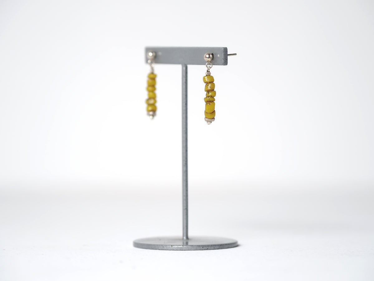 -Bonda beads 'yellow'- studs