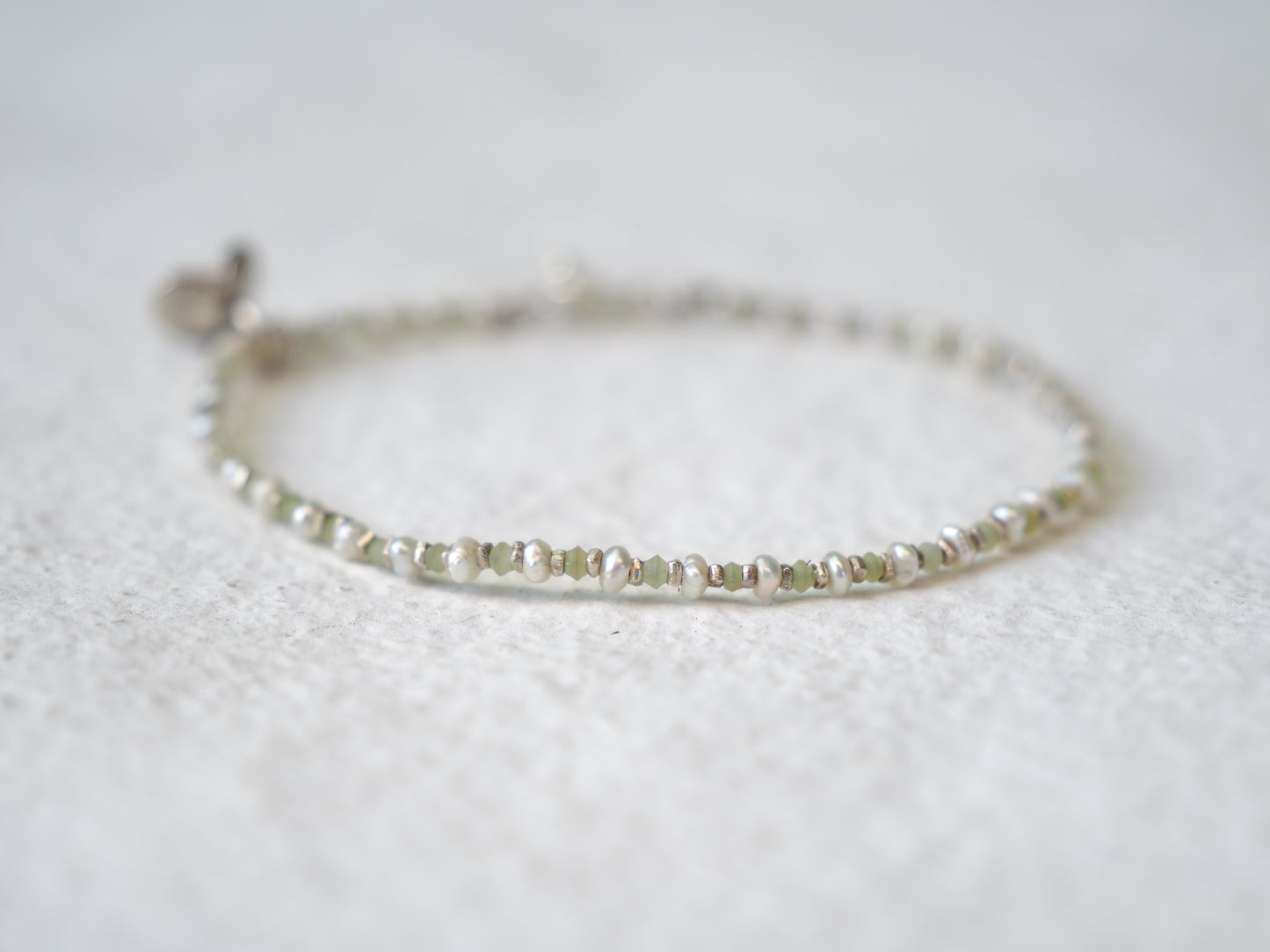 -pearl・jade- 'beads line' bracelet