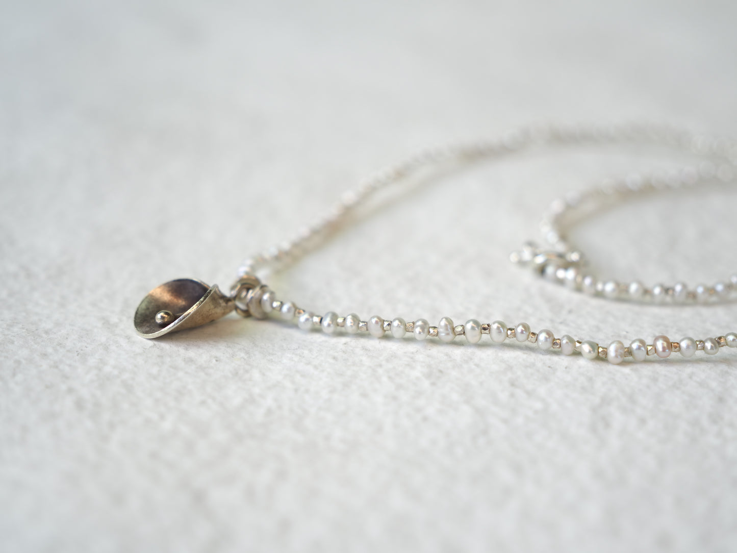 -Flower charm- pearl 'beads line' pendant