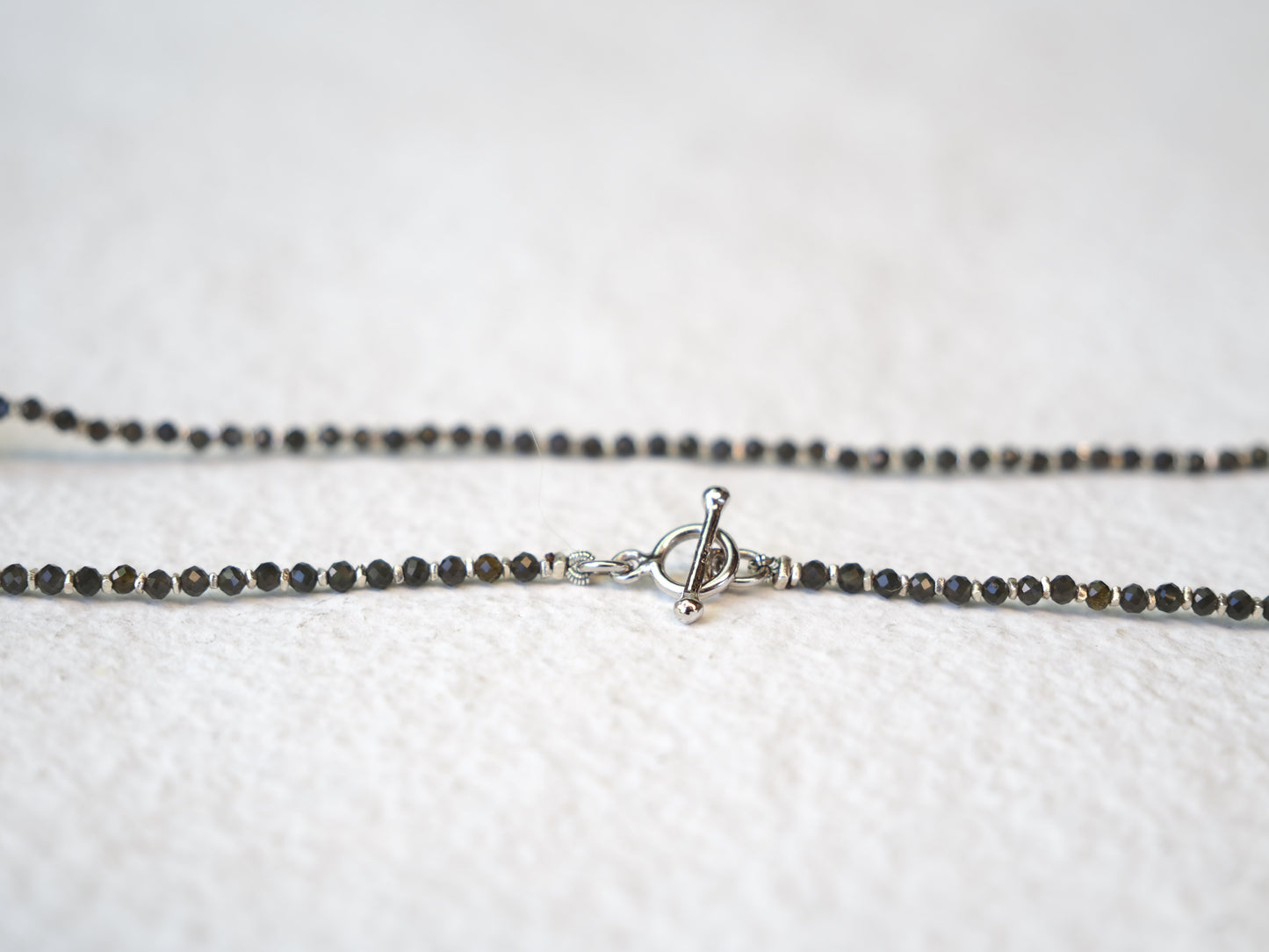 -Tourmarine- 'beads line' necklace