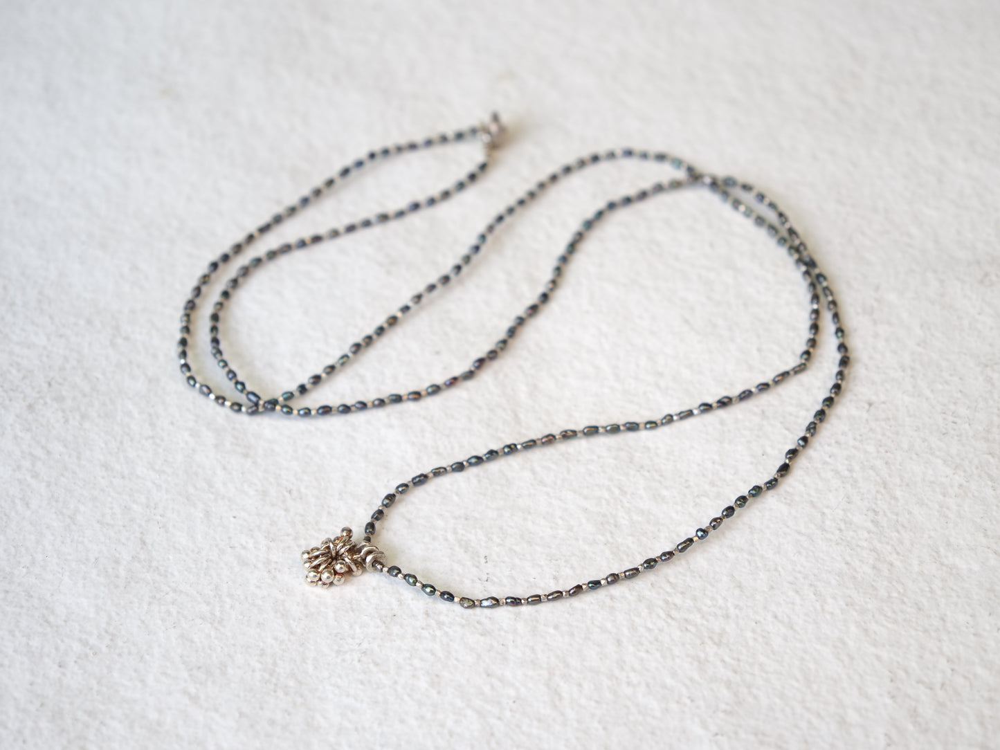 -Karensilver charm- 'beads line' long pendant
