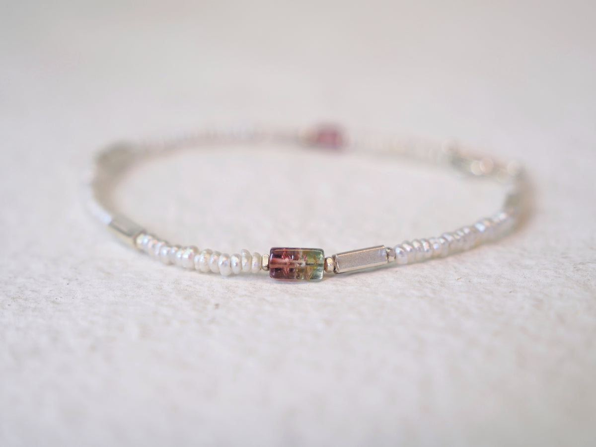 -Tourmaline- pearl bracelet