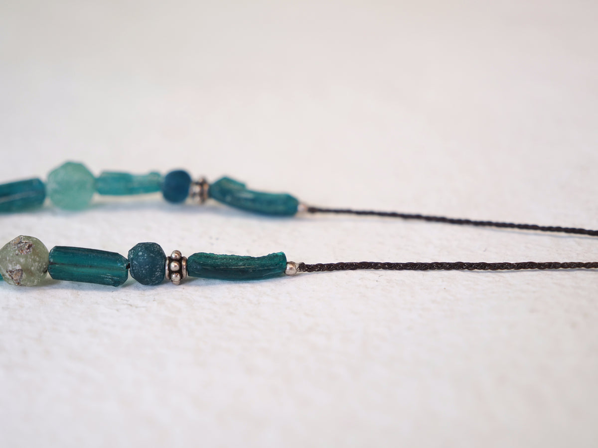 -Romanglass- code necklace