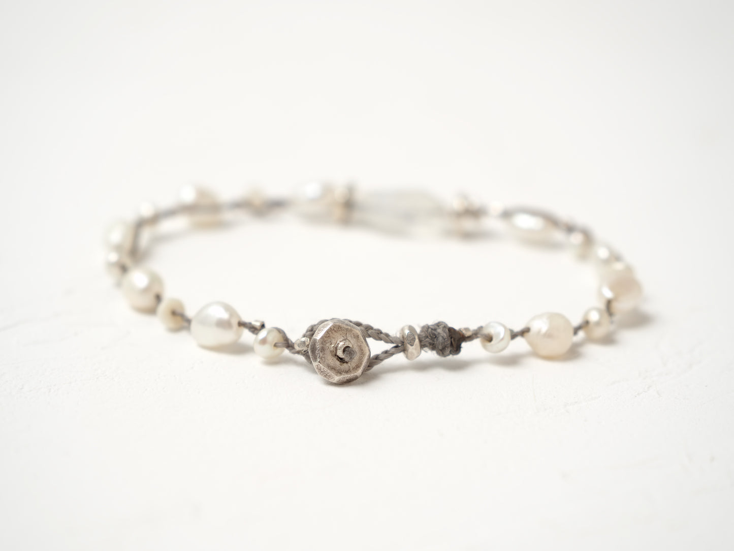 -Andesine labradorite- 'pearl・silver' braid