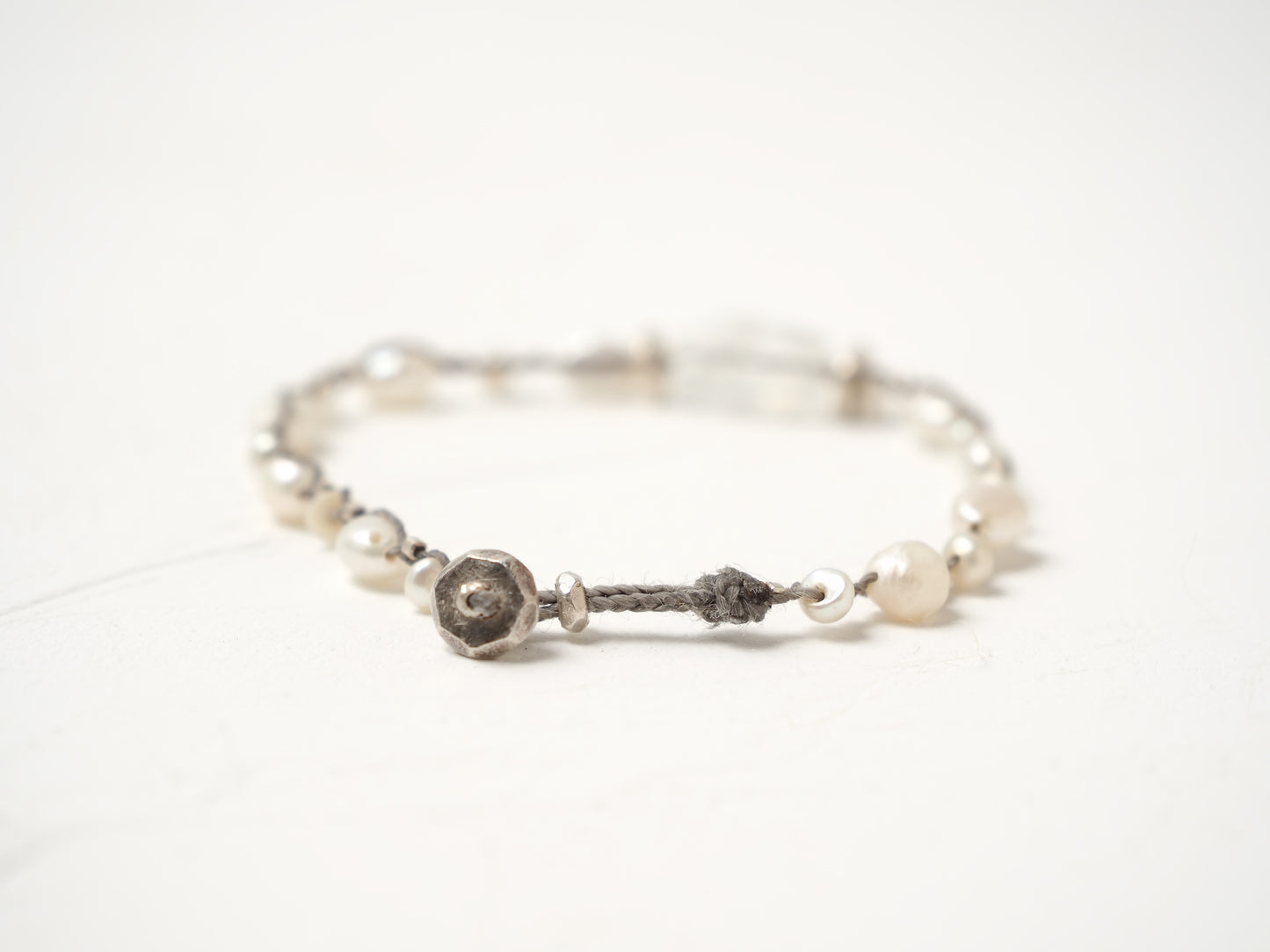 -Andesine labradorite- 'pearl・silver' braid