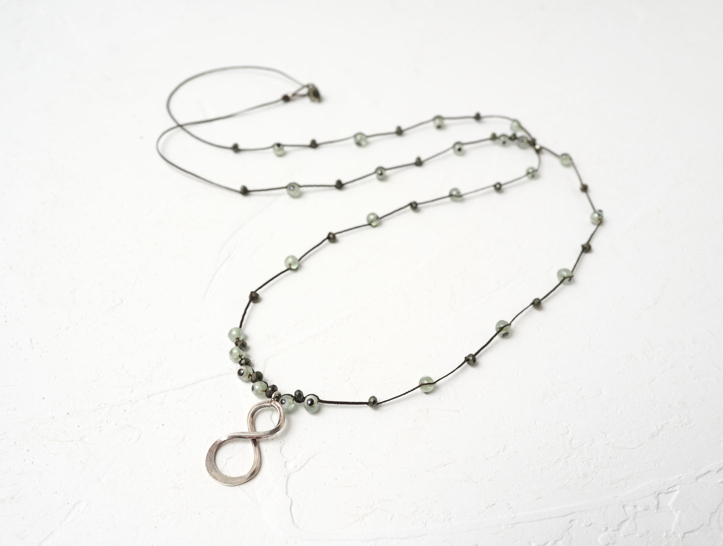 -Figure eight- 'silver・eye beads' braid long