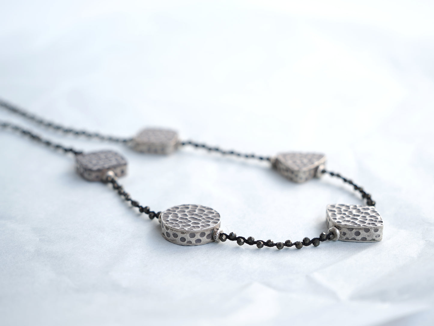 Braid necklace -Hammered silver-