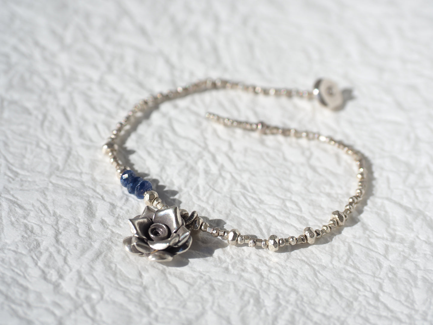 -Flower charm・Blue sapphire- silver bracelet