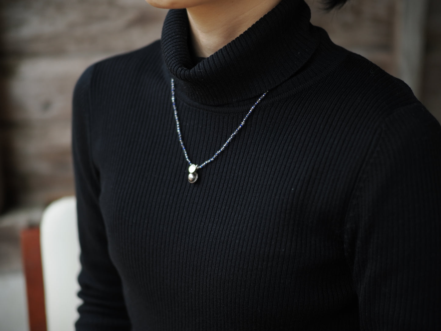 -India silver- beads line pendant