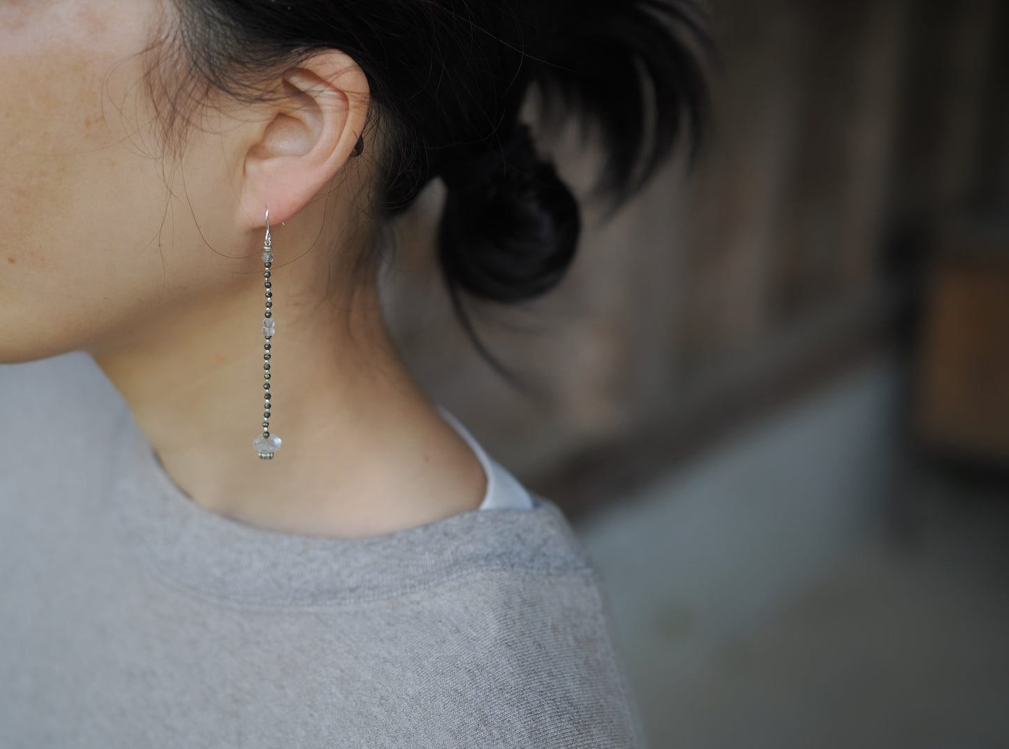 -Quartz- pyrite・silver hooks