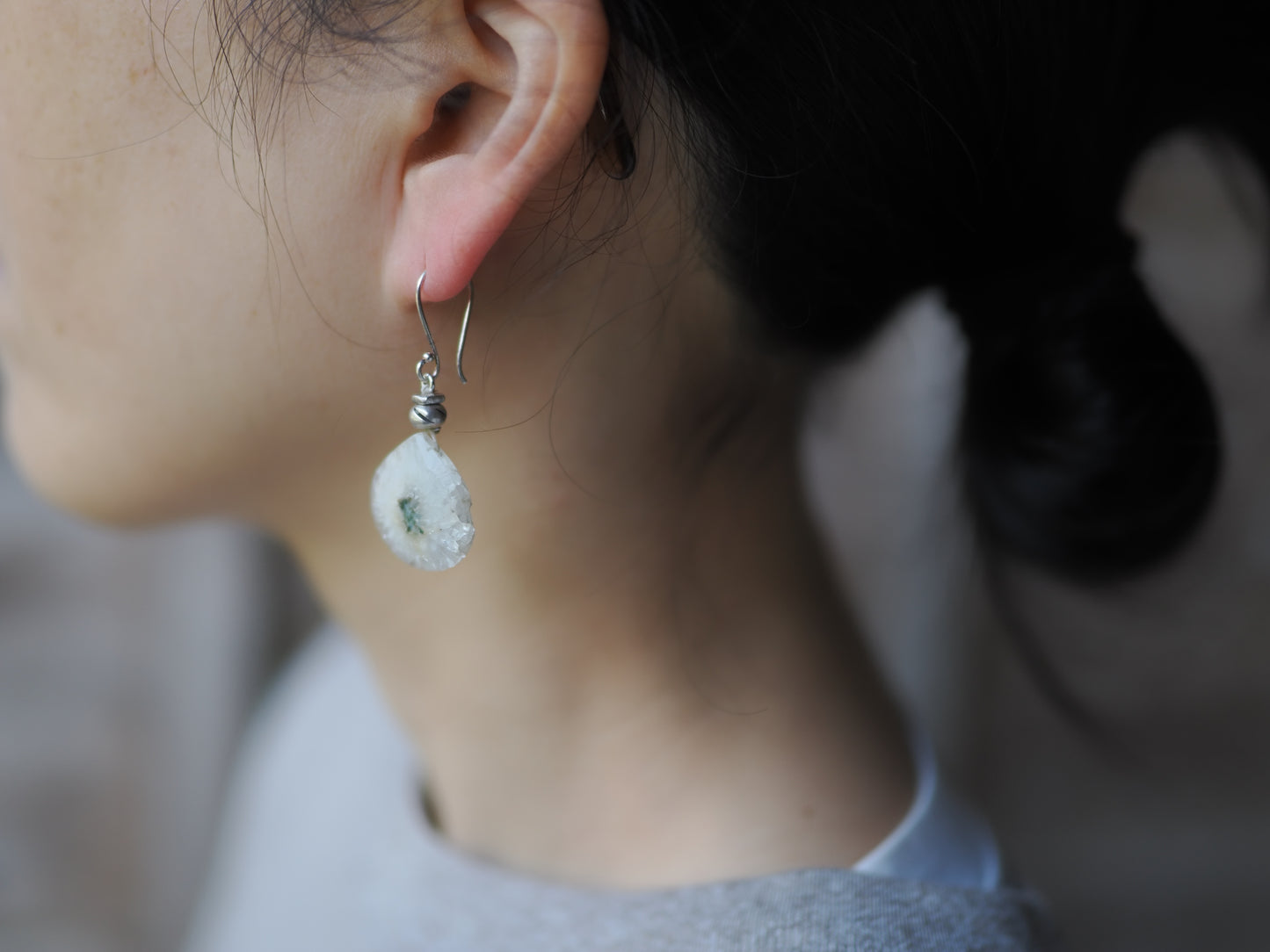 -Solar quartz- hooks