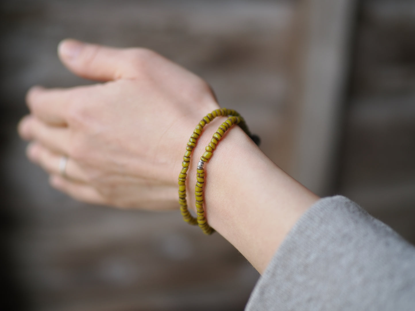 -Bonda beads- '2line'