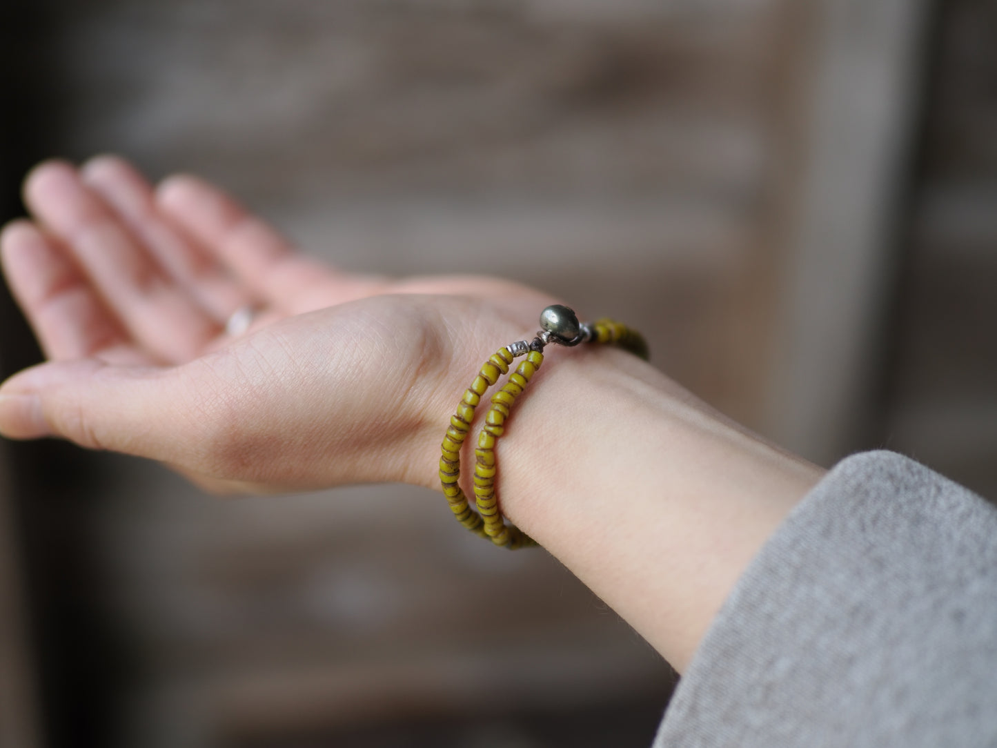 -Bonda beads- '2line'