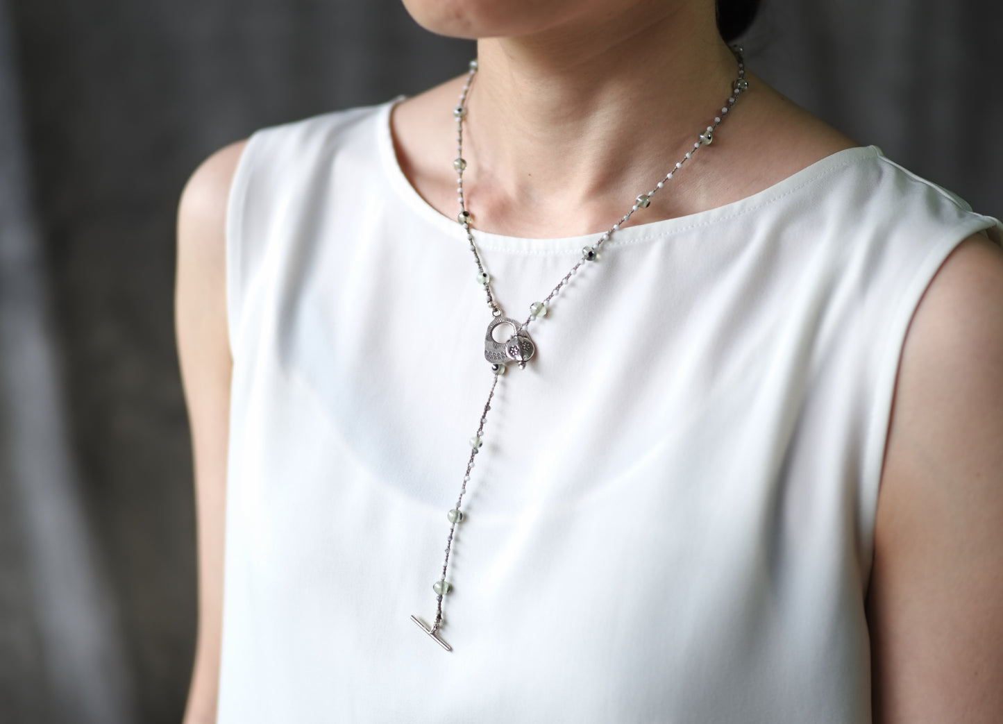 -Eye beads・Howlite- braid mantel necklace
