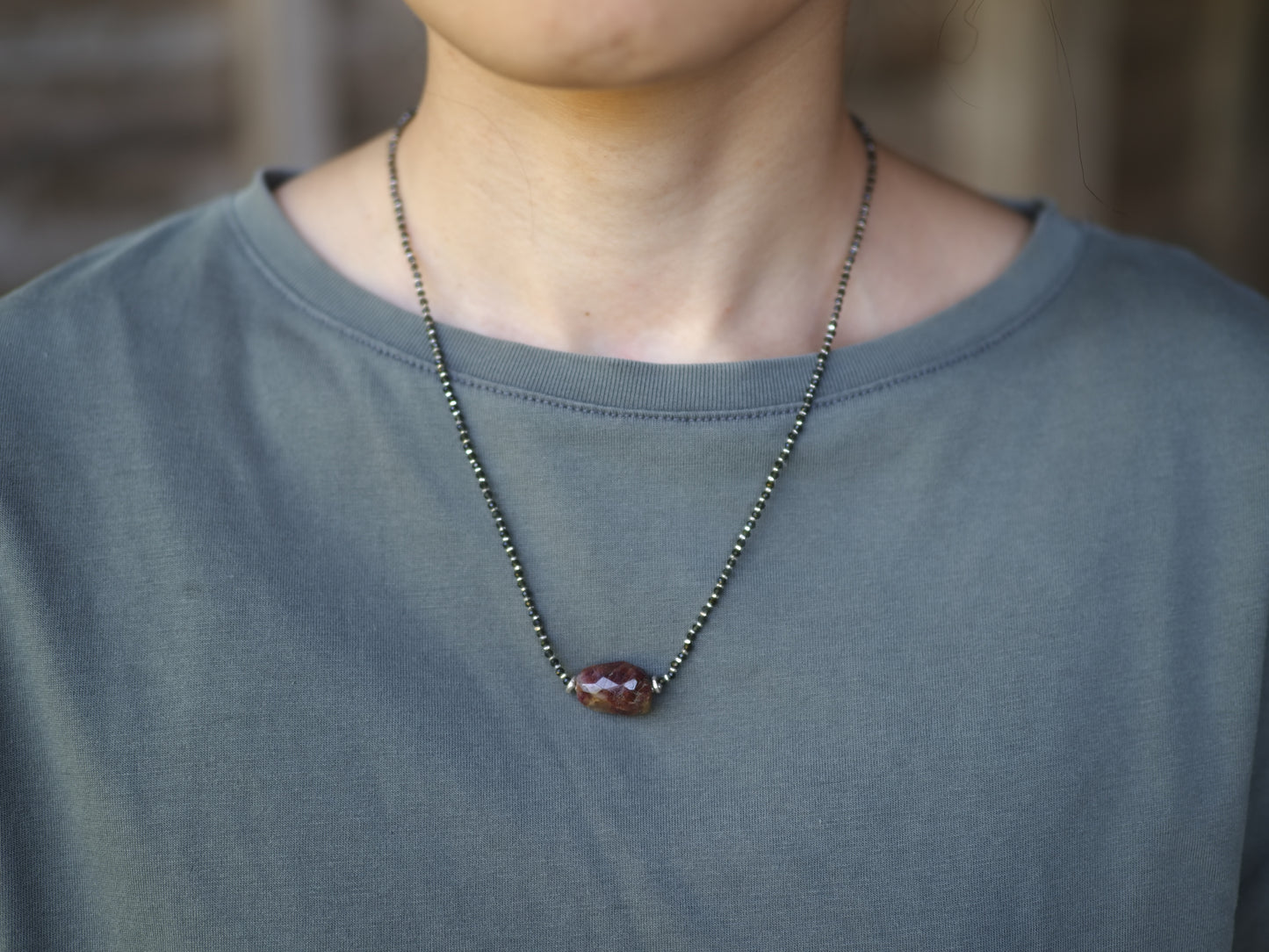 -Tourmarine- 'beads line' necklace