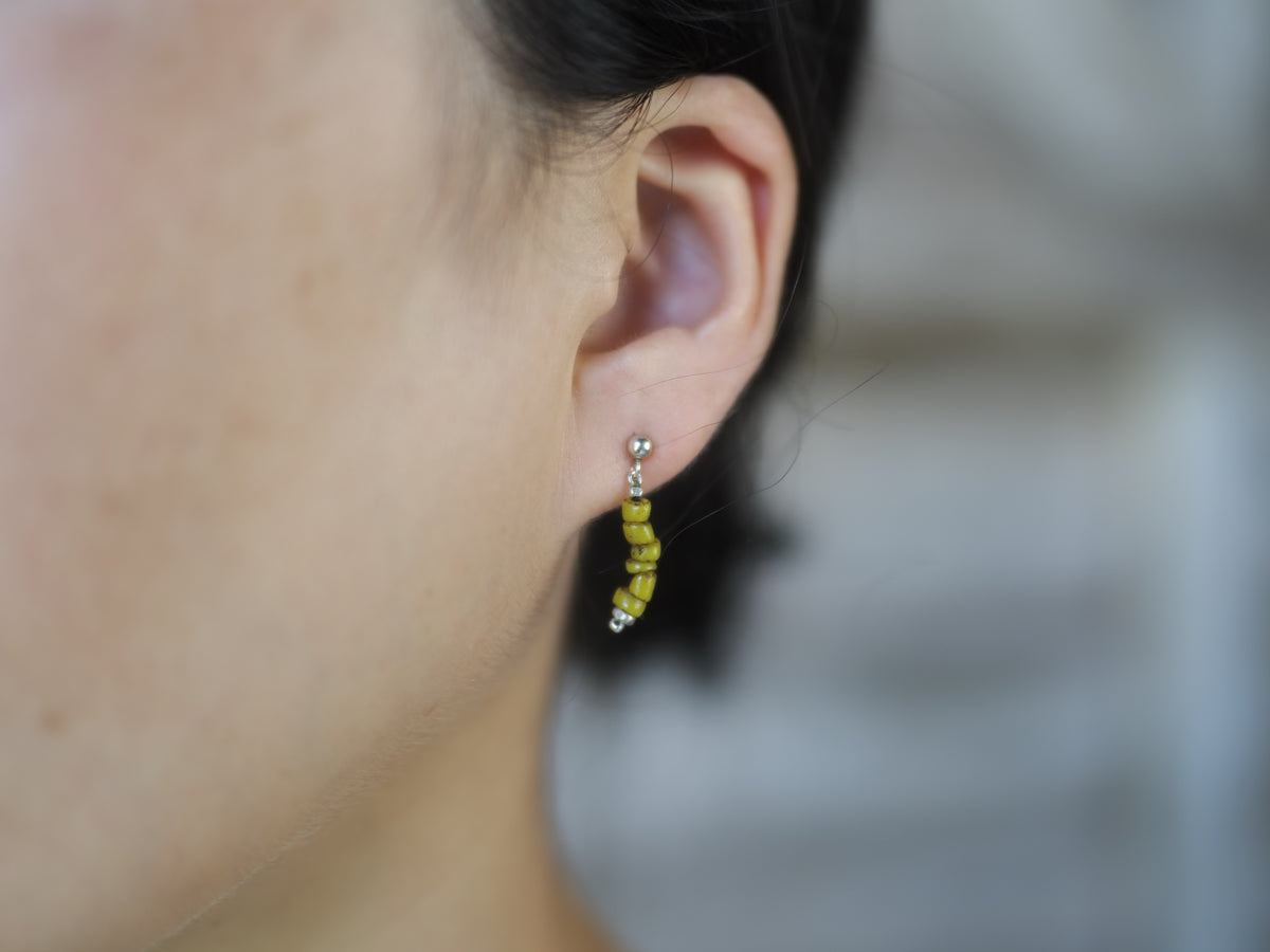 -Bonda beads 'yellow'- studs