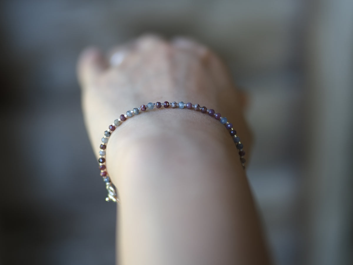 -Ruby & Sapphire- 'beads line' bracelet
