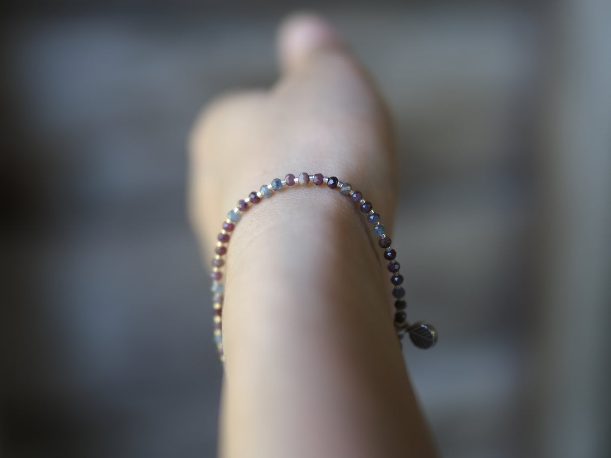 -Ruby & Sapphire- 'beads line' bracelet