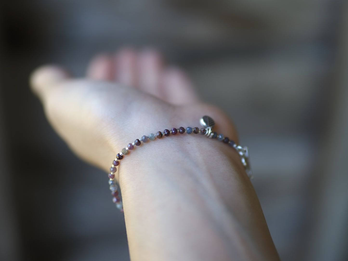 -Ruby & Sapphire- 'beads line' bracelet